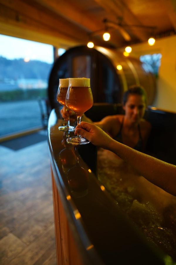Ankerbraeu Ferienwohnungen Brauerei Bierbad 施泰纳赫 外观 照片